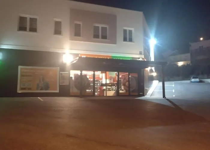 Mare Kuca Za Odmor