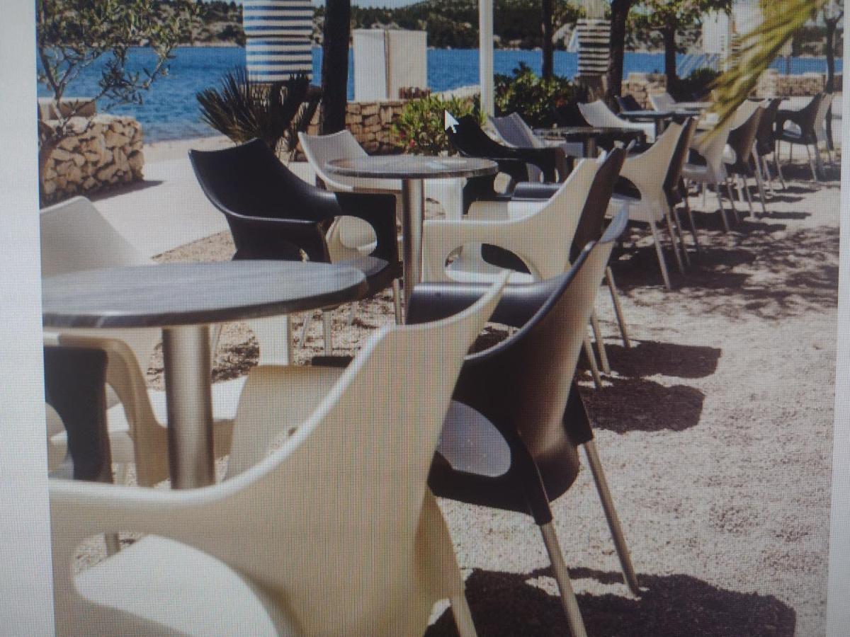 Mare Kuca Za Odmor Holiday home *
